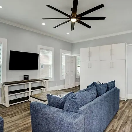 Renovated Beach Bungalow! Galveston Exterior photo