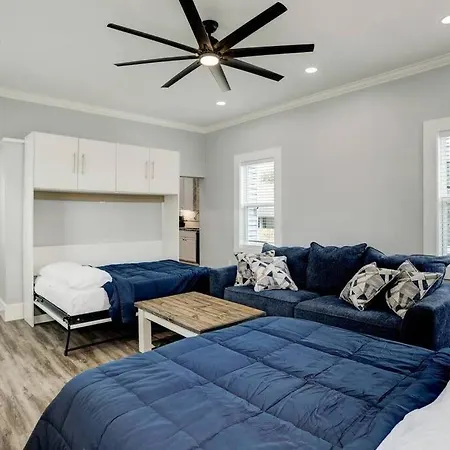 Renovated Beach Bungalow! Galveston Exterior photo