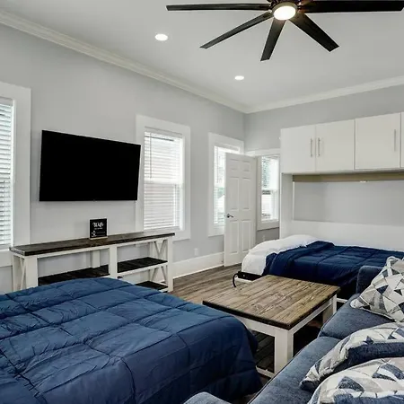 Renovated Beach Bungalow! Galveston Exterior photo